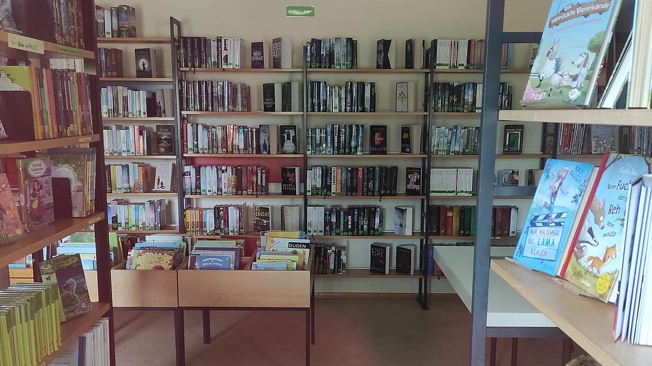 Bücherei Zandt
